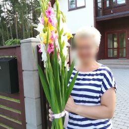 Flower delivery to Lapsas. Report No. 3489