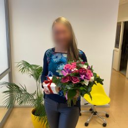 Доставка цветов в город Rīga. Отчёт № 3750
