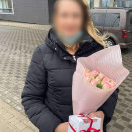 Доставка цветов в город Rīga. Отчёт № 5478