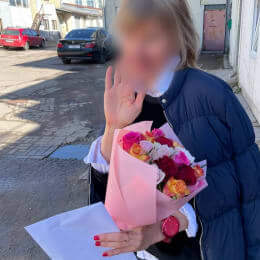 Доставка цветов в город Rīga. Отчёт № 5498
