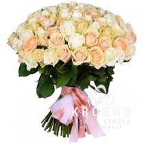 Pastel colour roses